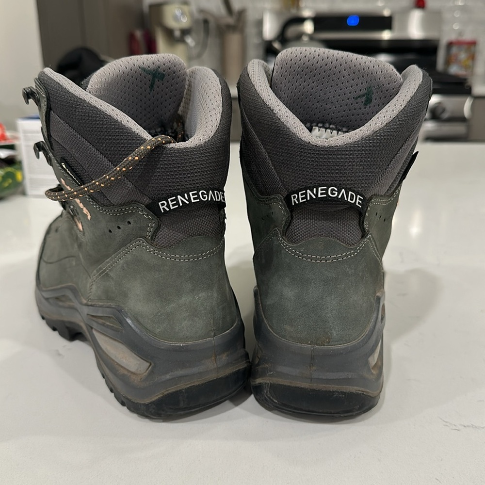 Lowa Renegade Evo GTX Mid Hiking Boots - Picture 9 of 10